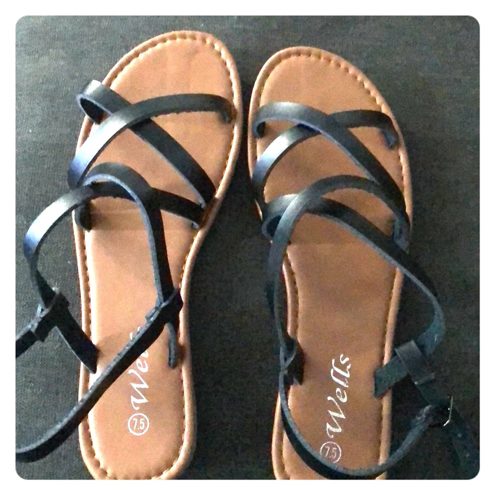 Black Sandals size 7.5